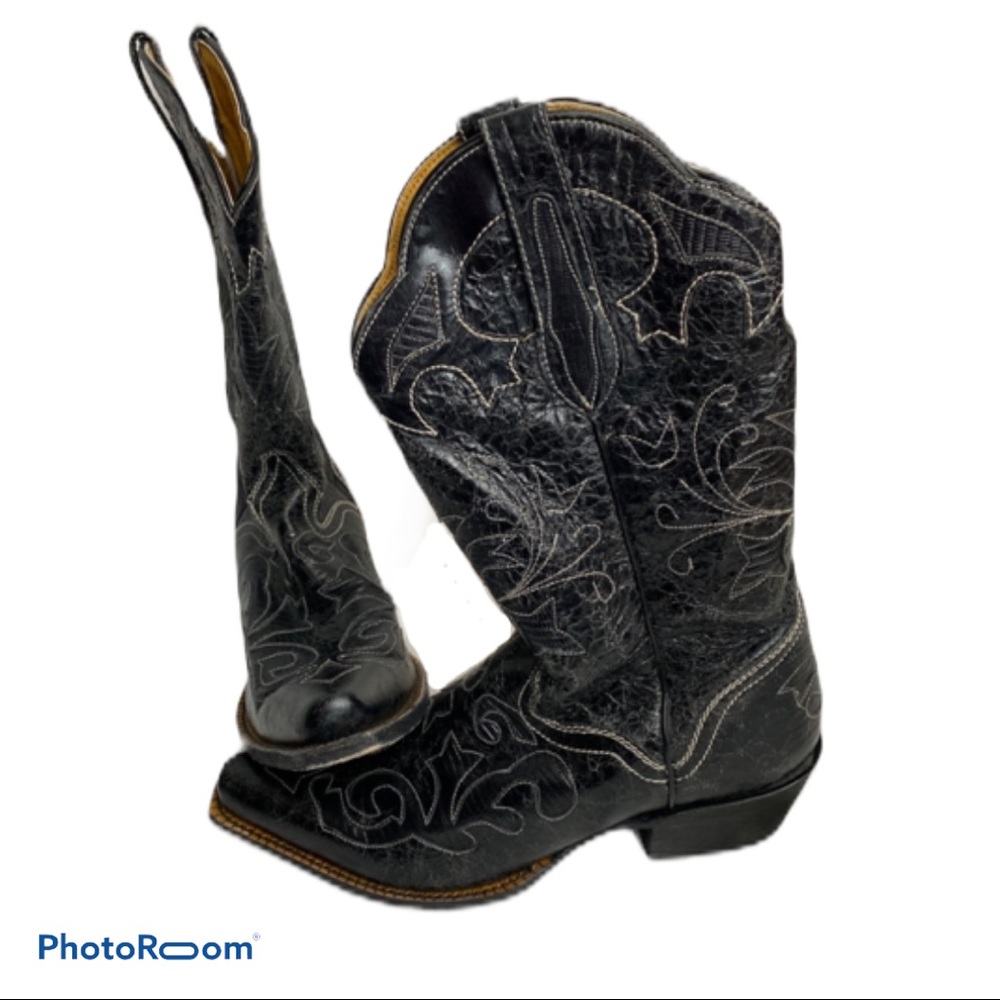 JB Dillion black leather cowboy boots